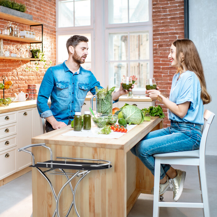 Relaxdays Servierwagen aus Chrom & schwarzem Glas