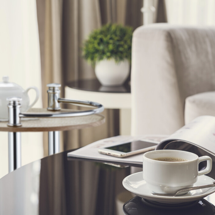 Relaxdays Servierwagen mit 2 Etagen