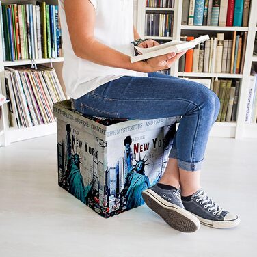 Relaxdays Faltbarer Sitzhocker 38 cm, stabiler Sitzwürfel, Kunstleder, Stauraum, New York Motiv