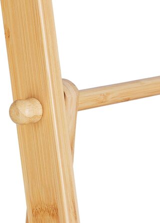 Relaxdays Handtuchleiter Bambus, 3 Stangen, 2 Ablagen, klappbar, 134x53x31,5 cm, Standhandtuchhalter Natur