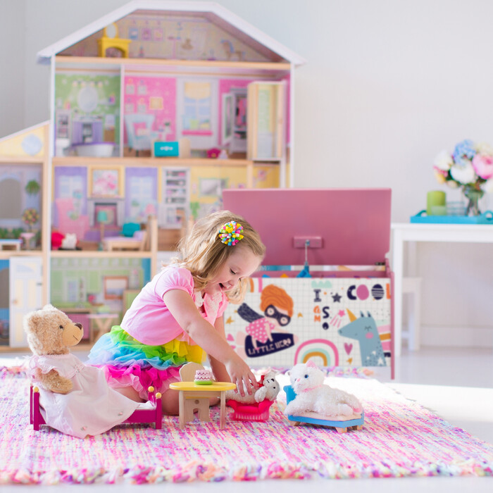 Relaxdays Spielzeugtruhe mit Heldin-Motiv
