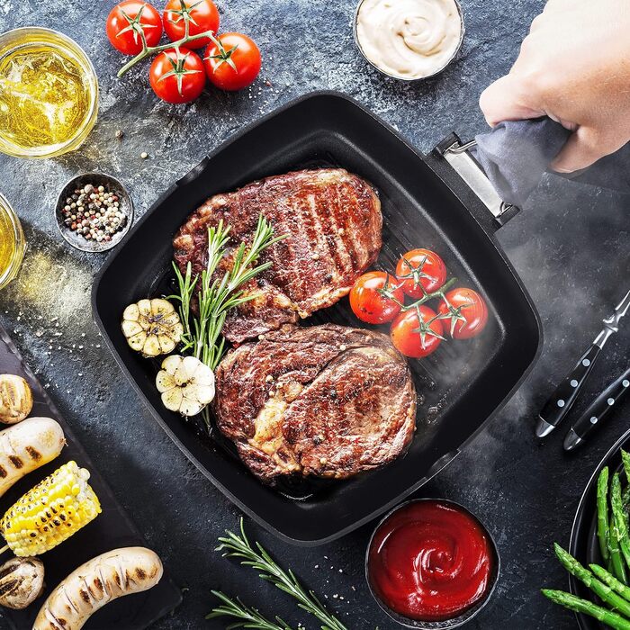 Relaxdays Grillpfanne, induktionsgeeignet, antihaftbeschichtet, klappbarer Griff, Aluminium Steakpfanne 29x29cm, schwarz