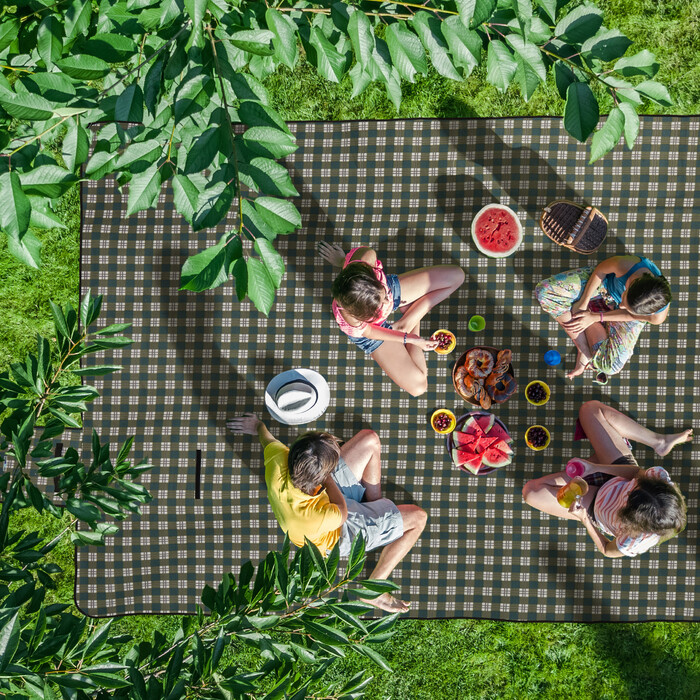 Relaxdays XXL Picknickdecke 200x300 cm kariert