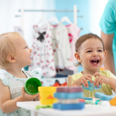 Relaxdays Kleiderständer für Kinder Hunde-Motiv