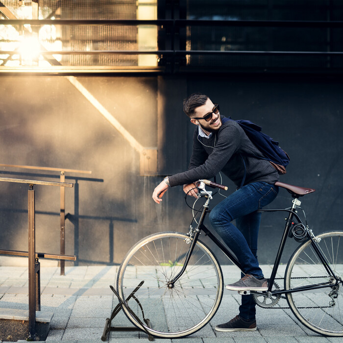 Relaxdays Schwarzer Fahrradständer für 2 Fahrräder